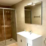 Edifici Violetta Apartment *