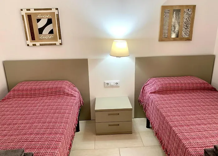 Edifici Violetta Apartamento *