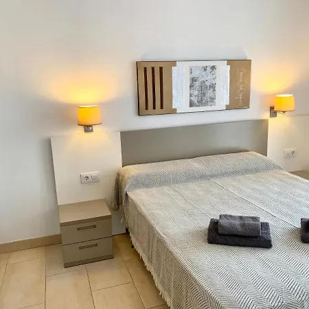 Edifici Violetta Apartmán Empuriabrava