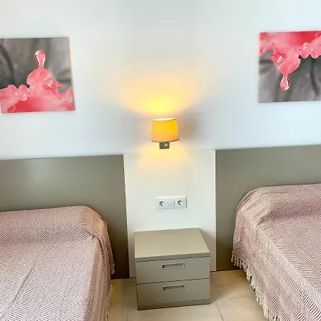 شقة Edifici Violetta إمبوريابرافا