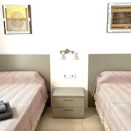 Edifici Violetta * إمبوريابرافا