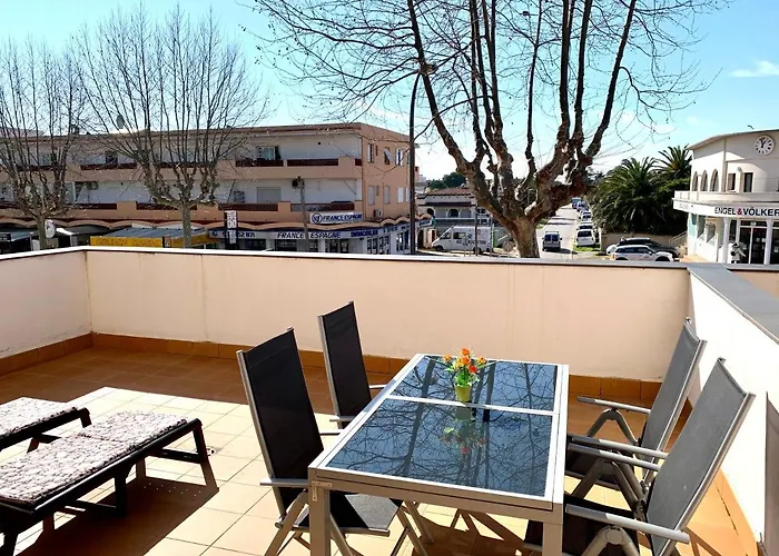 Daire Edifici Violetta Empuriabrava