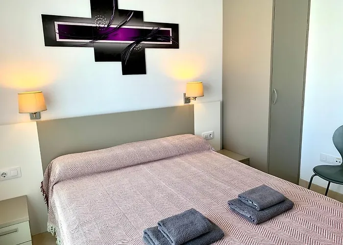 Edifici Violetta Apartament *