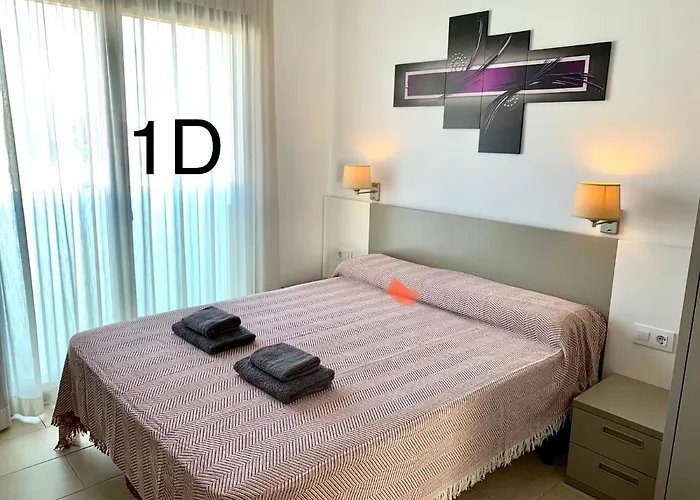 Edifici Violetta エンプリアブラバ