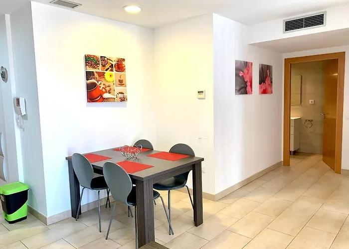 דירה Edifici Violetta אמפוריבראבה