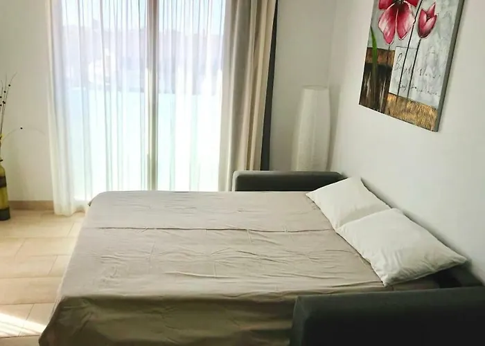 Edifici Violetta アパート エンプリアブラバ